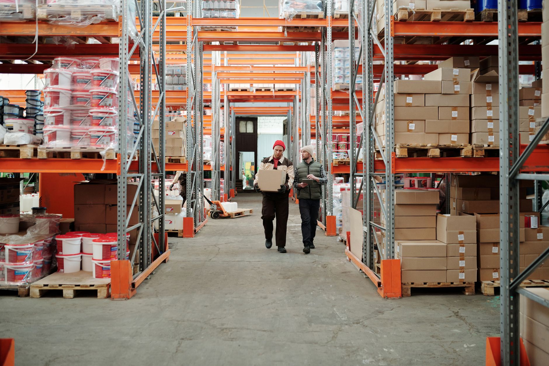 Storage & Warehousing